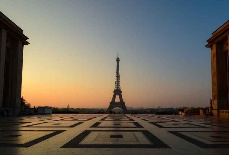 Effile-tower-sunset
